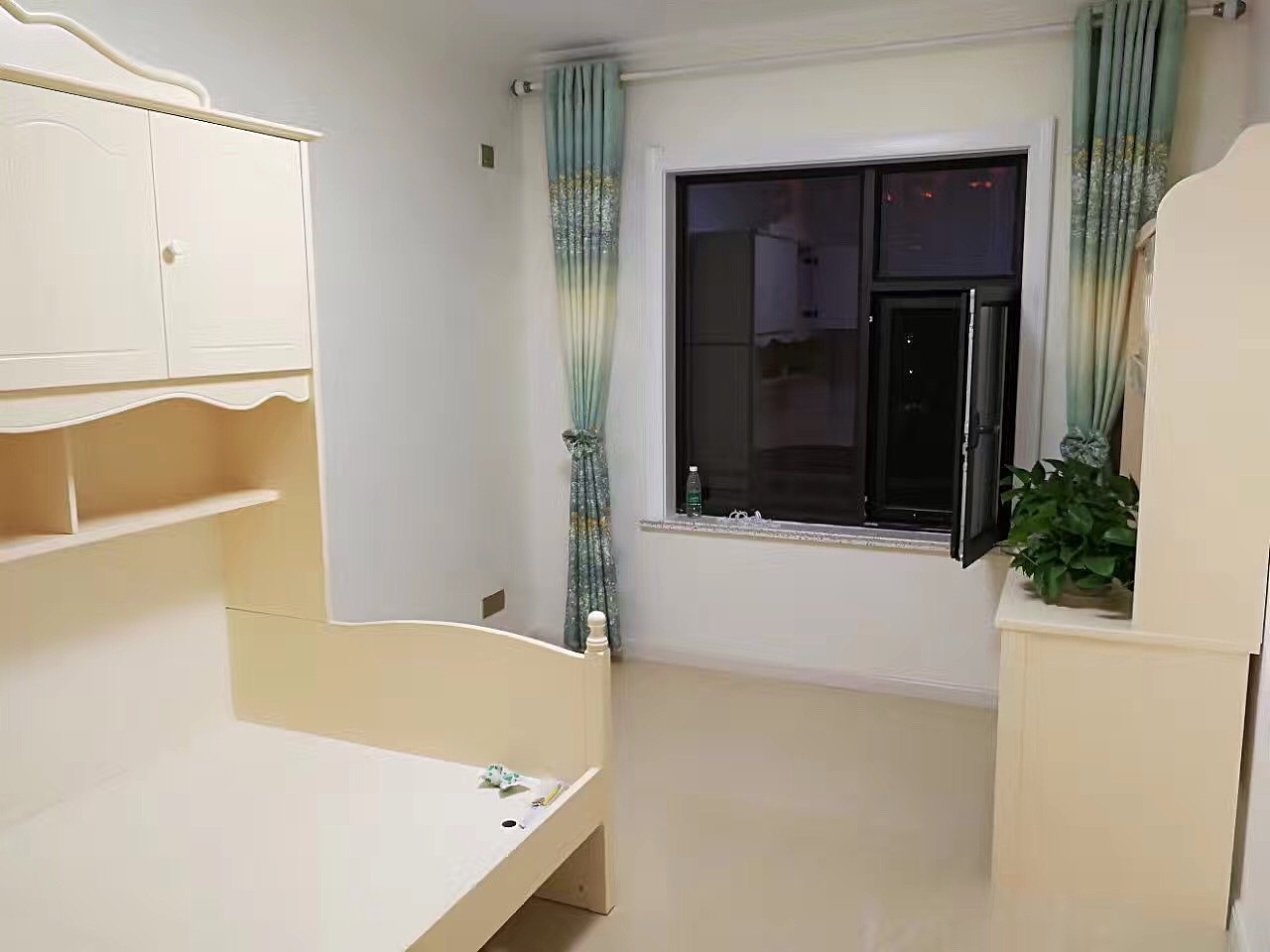 儿童房