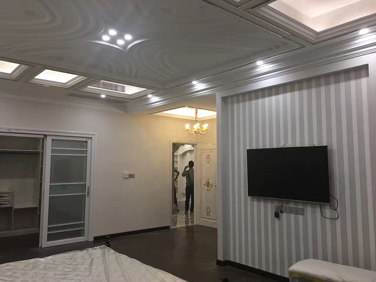 主臥室