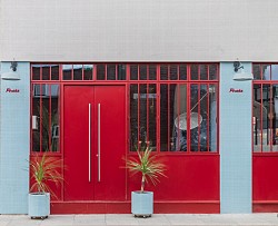 伦敦 piraa餐厅之外形装修布置效果图