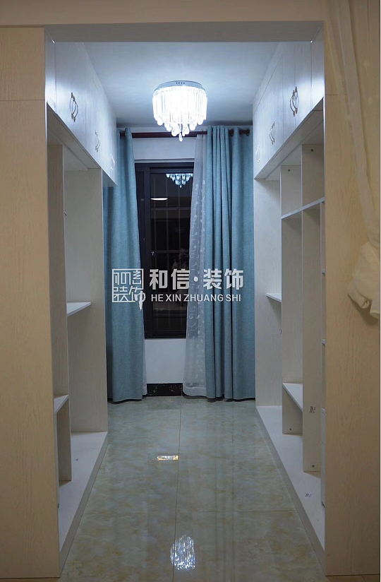 衣帽间