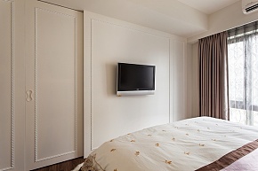 90平新古典简约公寓之卧室电视挂放效果图