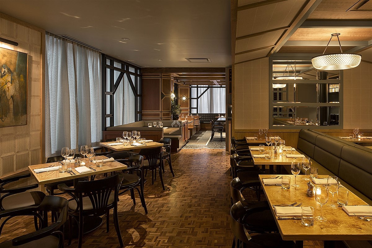 波特兰Q餐厅之大厅整体格局设计效果图
