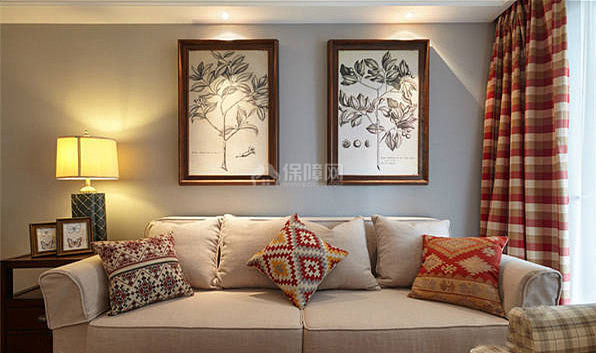 84㎡简约美式两居之沙发背景墙装饰画效果图
