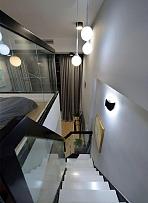 60平米简约时尚楼梯设计效果图