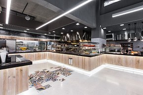 LIDL餐廳廚房操作區(qū)另一側(cè)效果圖