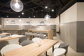 “干了這碗面”店之就餐區(qū)拐角處裝修效果圖