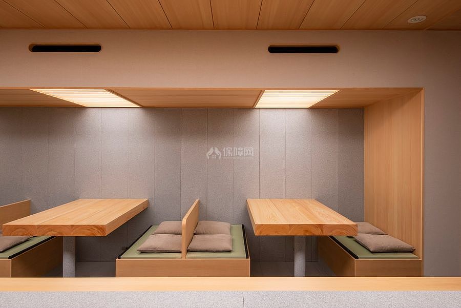 日本纸鹤咖啡馆之座位隔断设计效果图