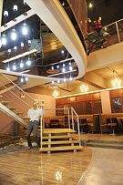 珠海音乐餐厅之楼梯设计效果图