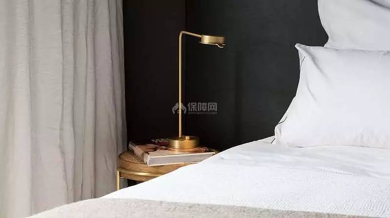 118㎡簡約兩居之 臥室床頭燈細(xì)節(jié)圖