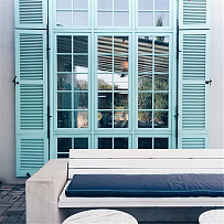 Elizabeth Street Café之门窗细节图