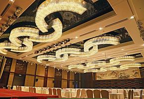 因迎宾馆五星酒店宴会大厅吊顶设计