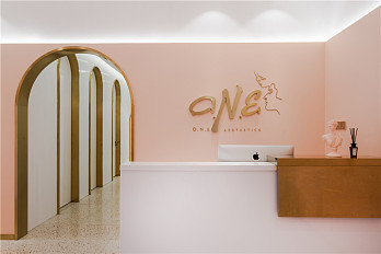 O.N.E妆造店服务前台设计效果图