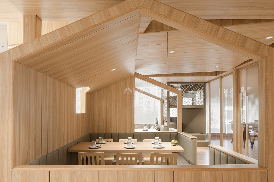 维塔兰德亲子餐厅用餐空间造型设计效果图