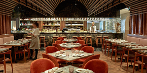 悉尼CBD天台上的酒吧餐厅设计效果图案例