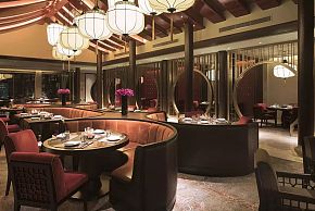 西安凱悅酒店餐廳座位布置