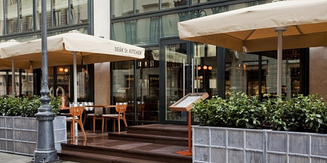 Deak St. Kitchen餐廳裝潢設(shè)計案例