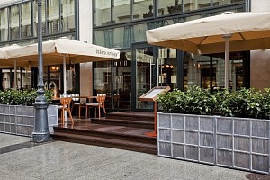 Deak St. Kitchen餐廳外觀設(shè)計