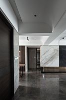 135㎡現(xiàn)代輕奢過道吊頂設(shè)計(jì)效果圖