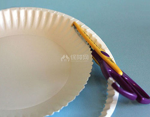 家居DIY：蛋糕小纸盘制作收纳盒