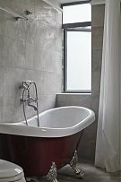 美式风格浴室浴缸图片