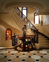 家装楼梯设计效果图法式风格
