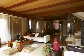 东南亚风格客厅沙发装修效果图