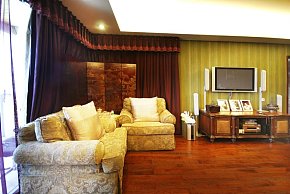 东南亚风格客厅沙发装修欣赏