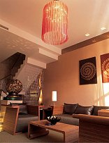 东南亚风格客厅沙发墙装饰设计