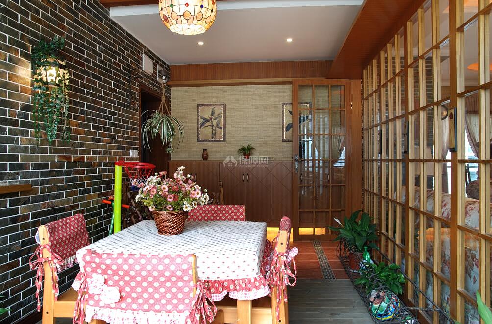 92平美式田園餐廳裝修效果圖欣賞
