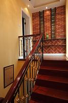 89平现代美式风格复式楼梯装修效果图