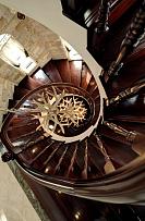 美式风格别墅楼梯装修设计