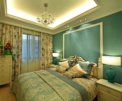 120平欧式风格卧室蓝色背景墙图片