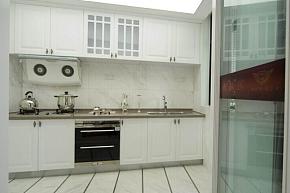 120平时尚欧式别墅室内装饰厨房效果图
