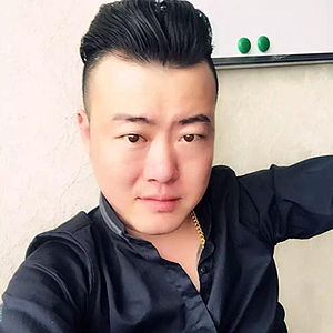 董小龙
