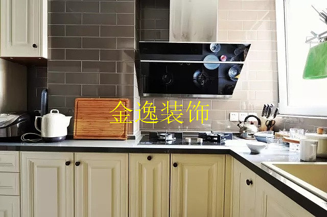 厨房