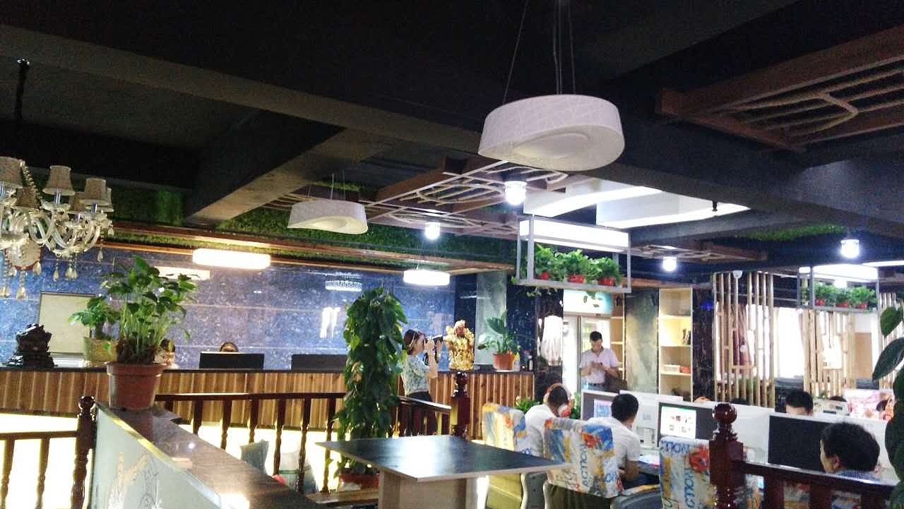 网吧