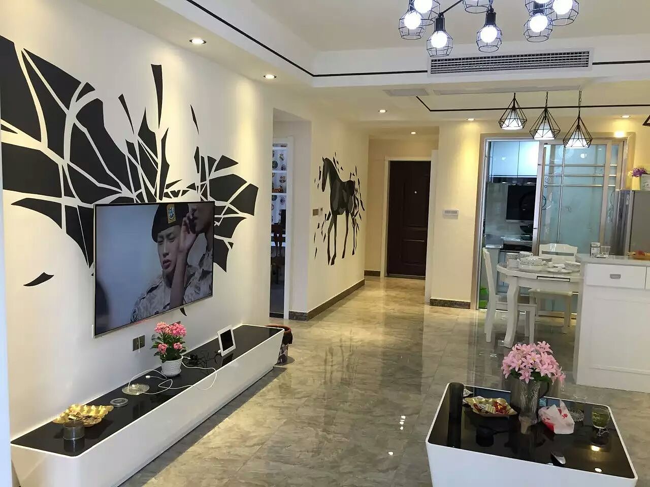 简约
