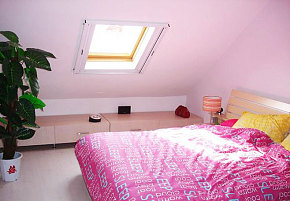 粉色阁楼卧室图片案例
