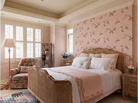 美式风格粉色卧室设计图片