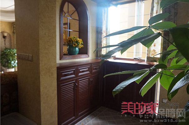 与业主沟通知道，她们家人喜欢美式风格的居住环境，所