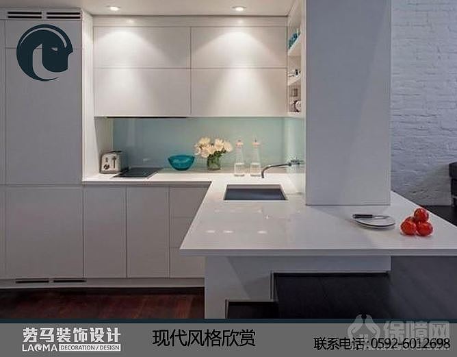 屋顶露台给平面布局规划带来难题，这里甚至无法妥善的
