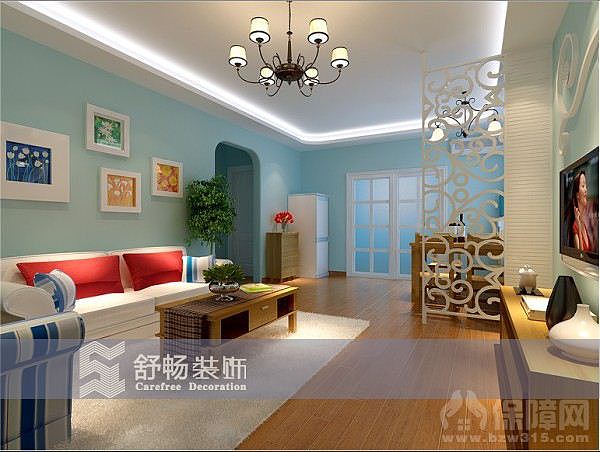 蓝色墙漆、白色吊顶，配上蓝白色条纹沙发，蔚蓝色的浪