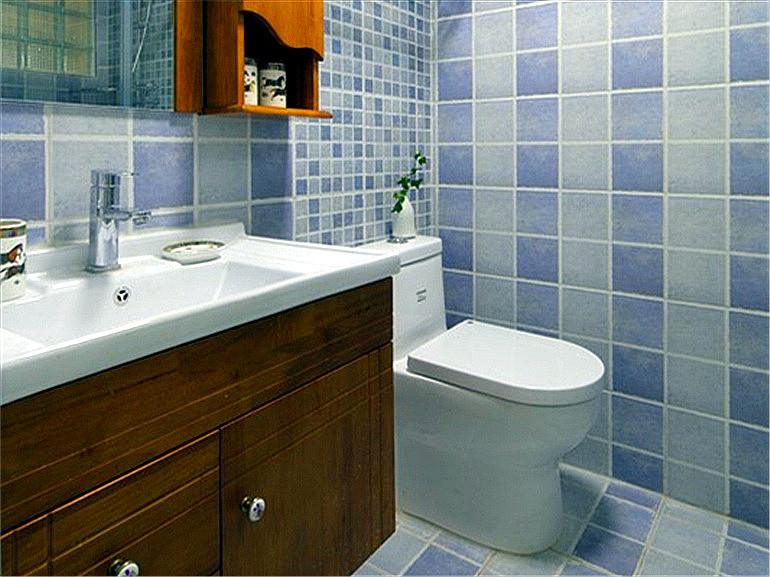 本案例是现代中式风格装修。设计师为空间做了减法，从