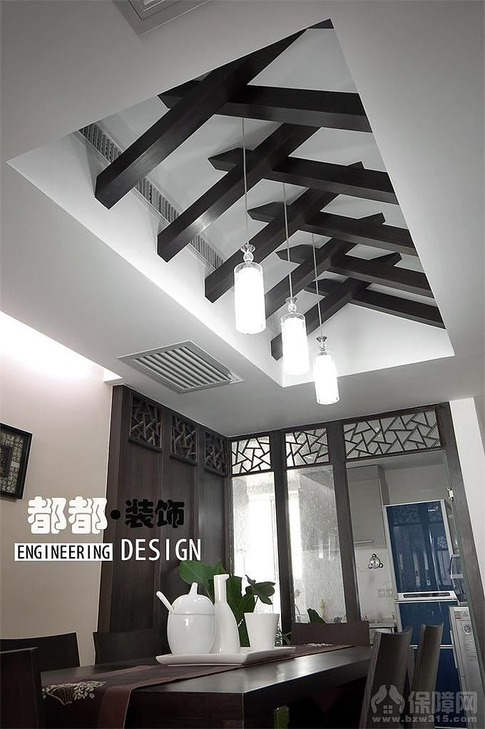 本案为简约风格，业主是一名作者，通过沟通，我们知道
