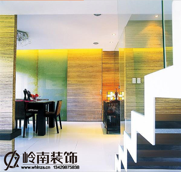 姚设计师以一贯大气度的空间设计手法，为这三口家庭规