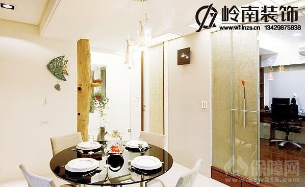 年轻的新婚夫妻在规划之初因为养了些可爱的宠物，便特