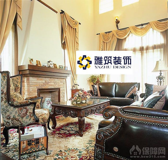 非常正宗的欧式风格，配以少许中式的木结构房顶和装饰
