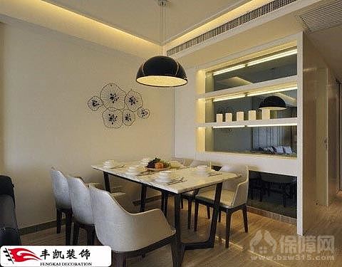 简洁和实用是现代简约风格的基本特点。加上舒适的软装