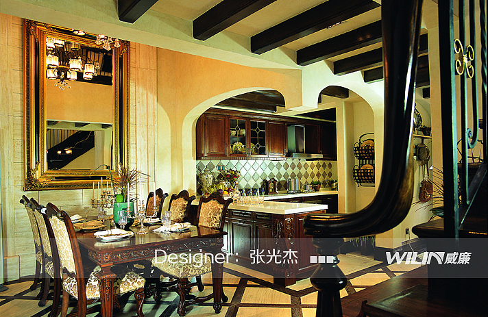 【所在小区】美式【建筑面积】160 ㎡【户型】复式