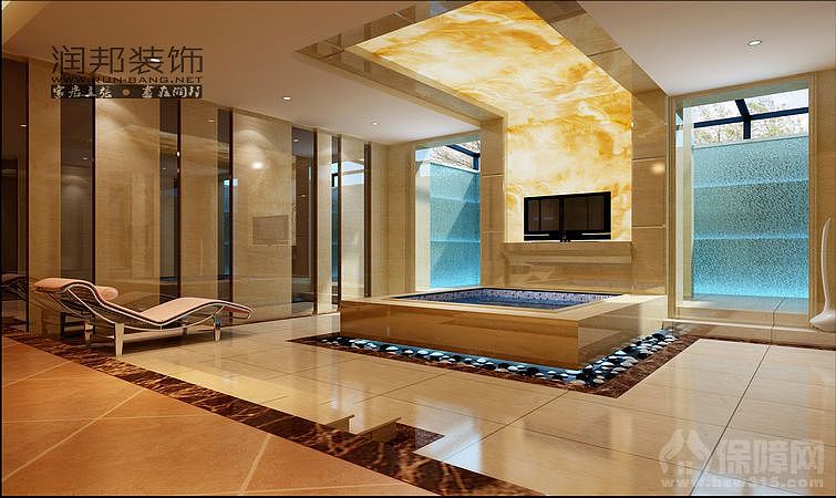 湖玺庄园-欧式 本案例实用面积约为725平米，欧式